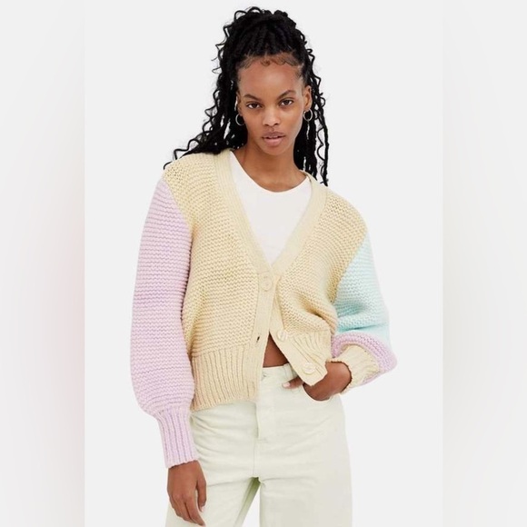 FOR LOVE & LEMONS Kerry Cropped Chunky Cardigan, Yellow, Pink, Aqua, Size Medium - Picture 1 of 9